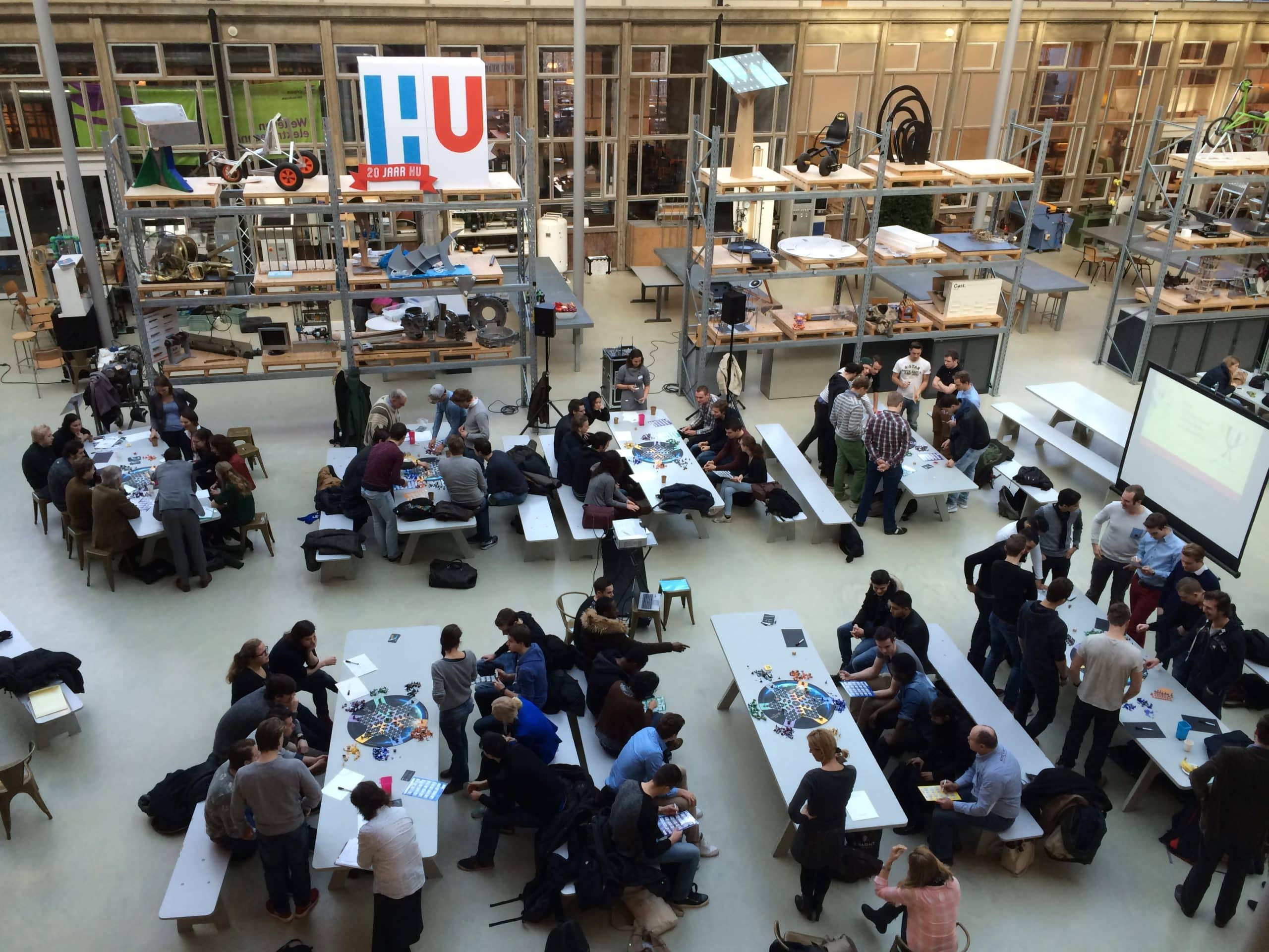 80 Hogeschool Utrecht students discover why they need mindsight